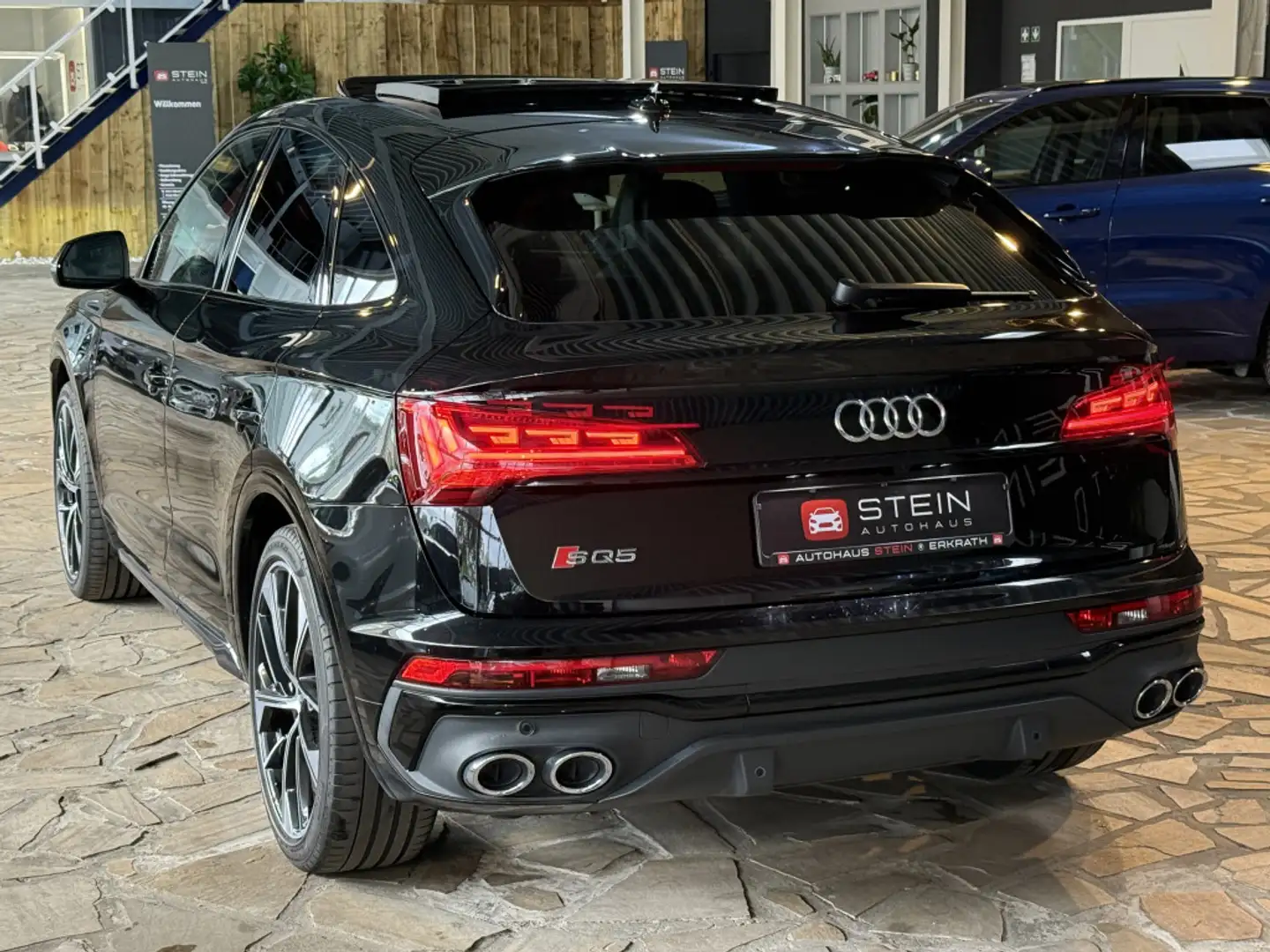Audi SQ5 3.0 TDI quattro PANO B&O Matrix Ambiente ACC Zwart - 2