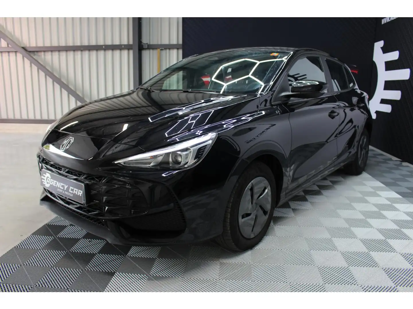 MG MG3 1.5 Hybrid+ - 195  Standard Schwarz - 2
