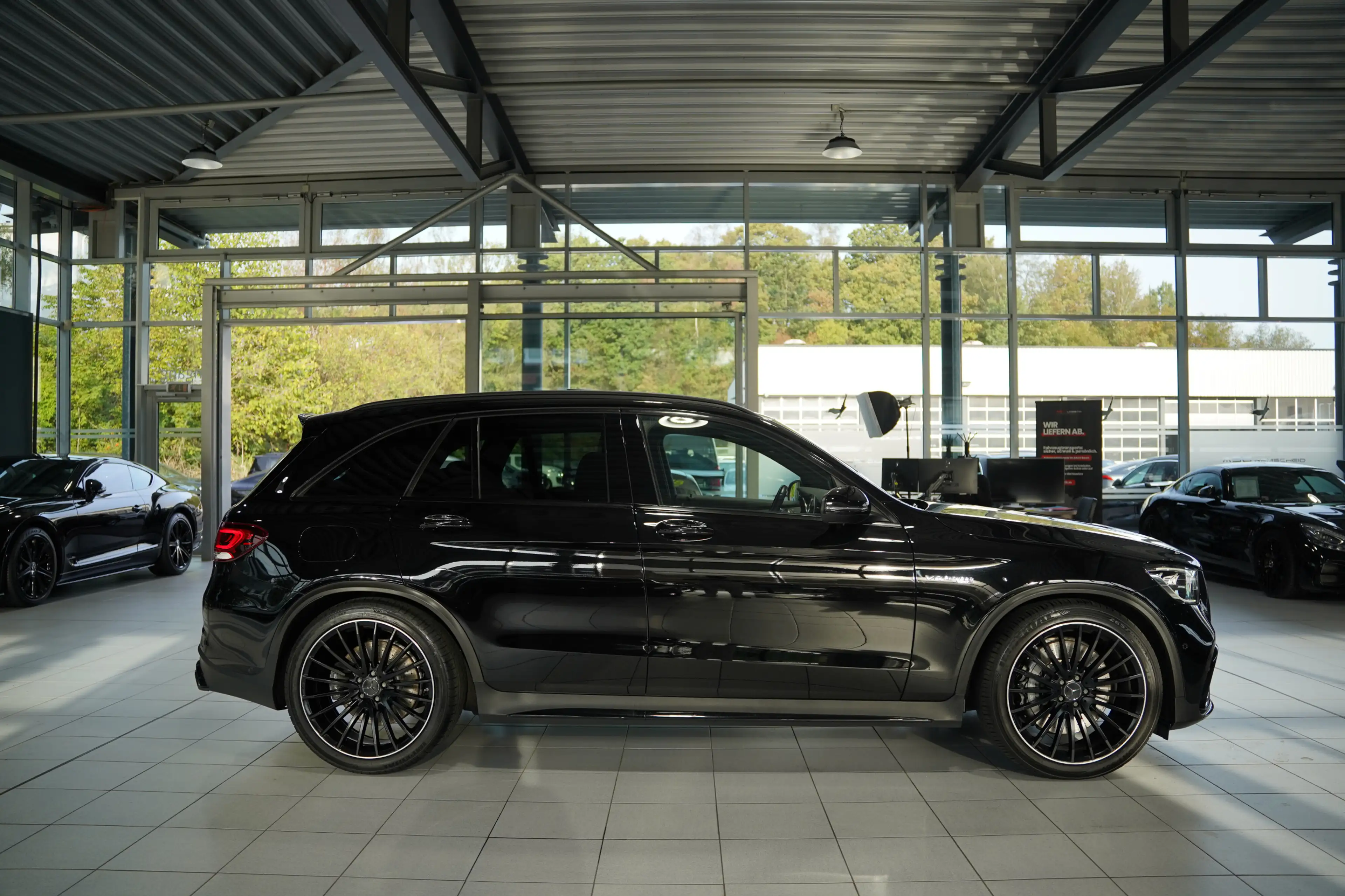 Mercedes-Benz GLC 63 AMG 4M *S-Abgas*Pano*AHK*Kam*Night — photo 6