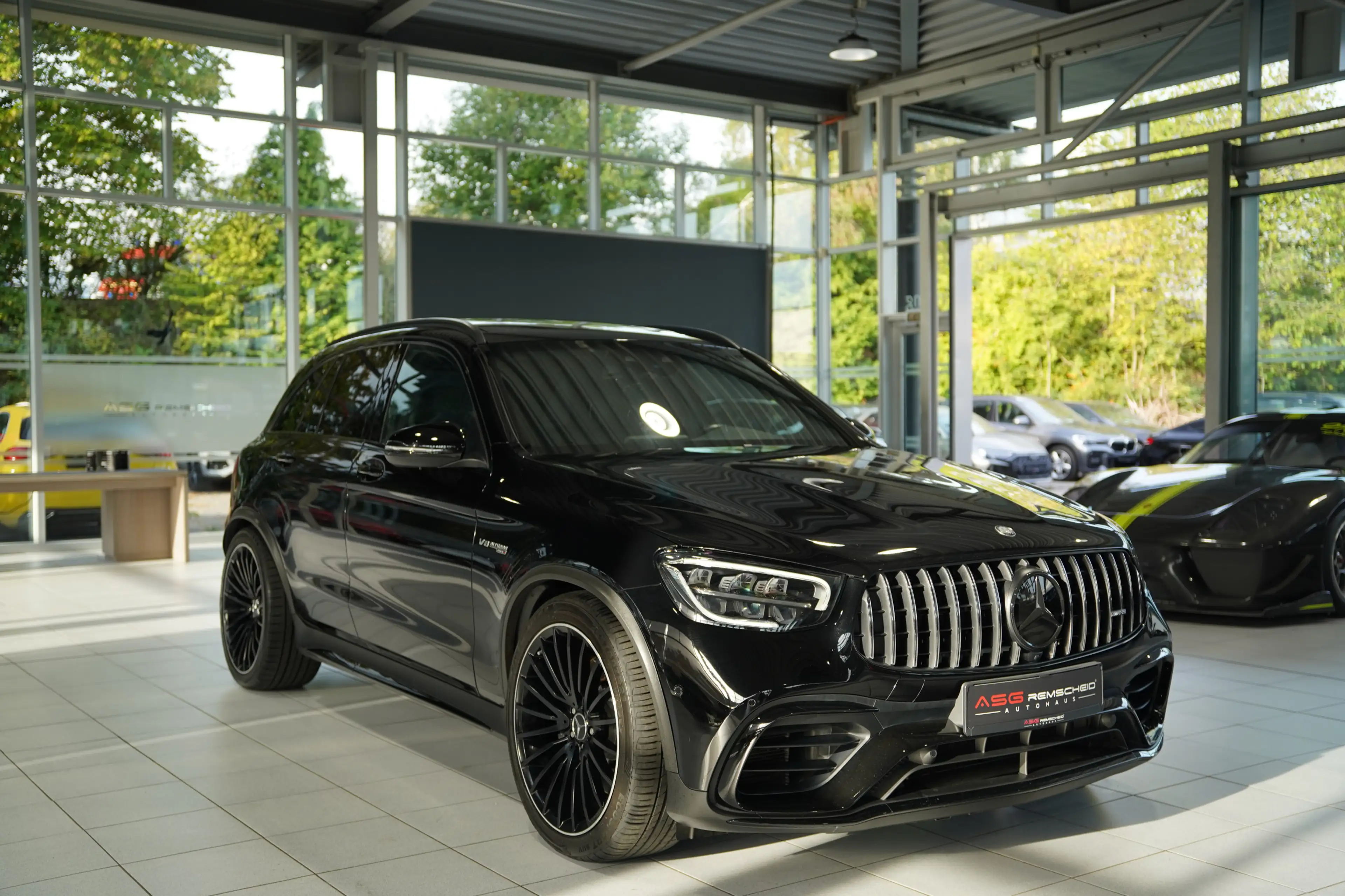 Mercedes-Benz GLC 63 AMG 4M *S-Abgas*Pano*AHK*Kam*Night — photo 5