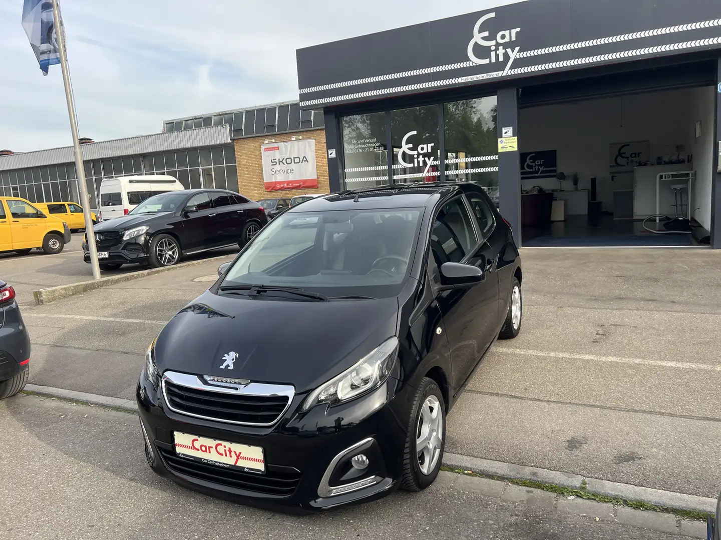 Peugeot 108 Allure Noir - 1
