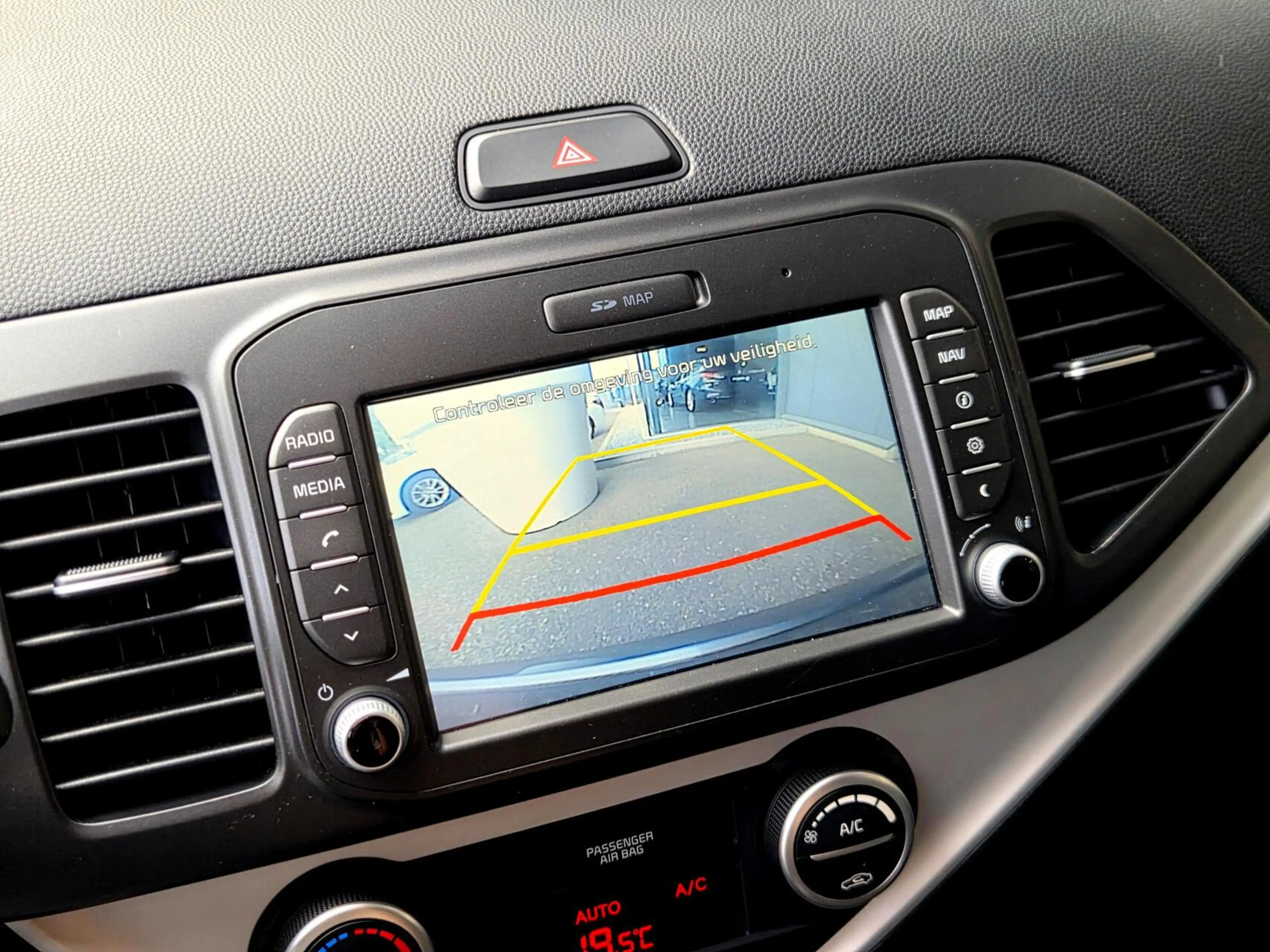 Kia Picanto 1.0 ComfortPlusLine Navigator 5-drs |Clima|Cam. — photo 15
