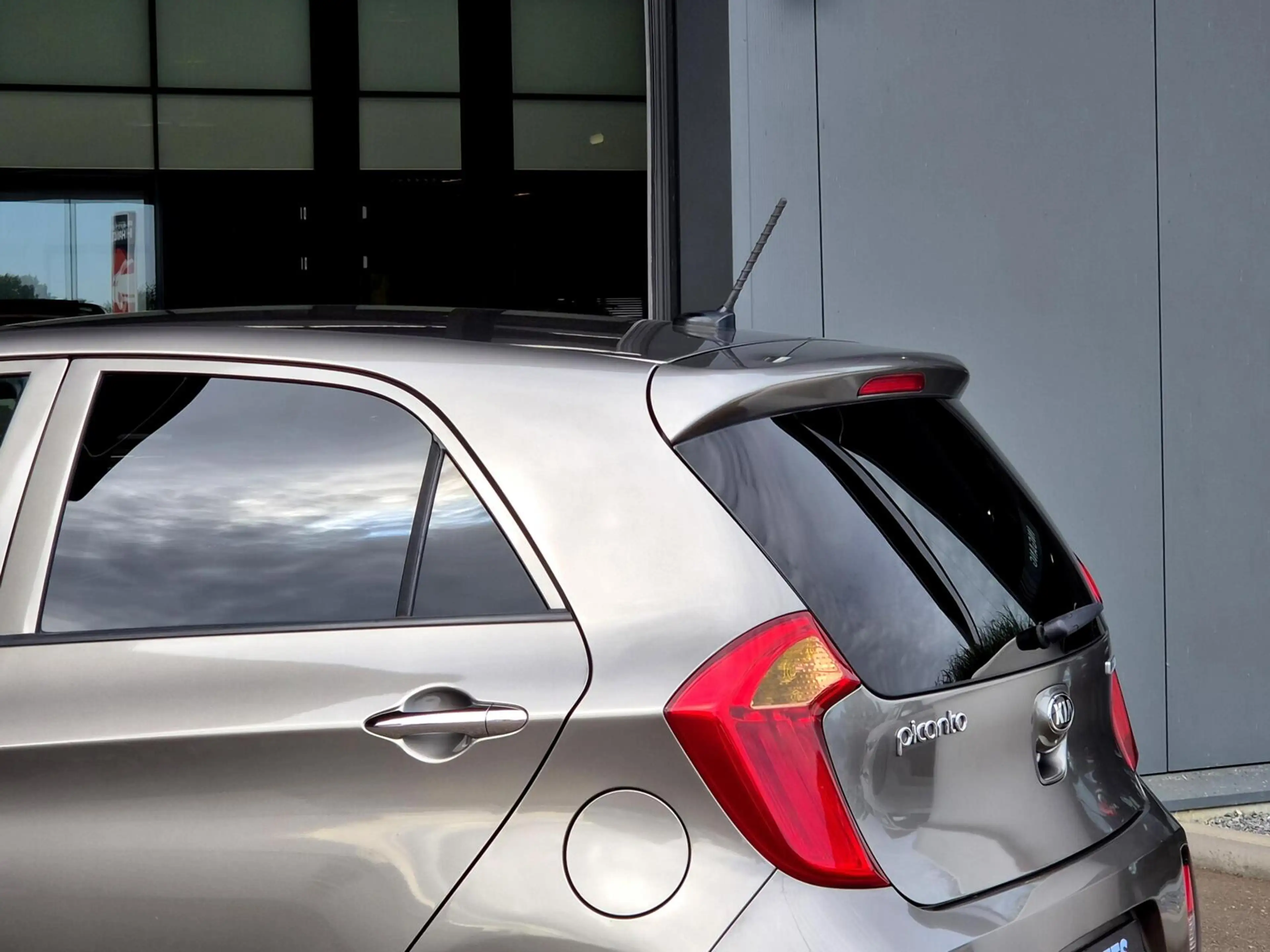 Kia Picanto 1.0 ComfortPlusLine Navigator 5-drs |Clima|Cam. — photo 33