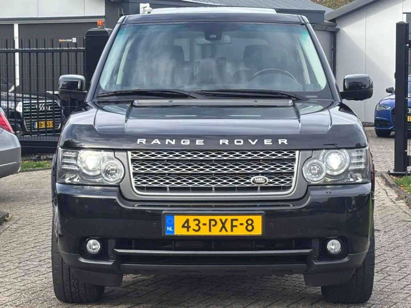 Land Rover Range Rover 3.6 TDV8 2010 Youngtimer Facelift TOPCONDITIE X5 Q Zwart - 2