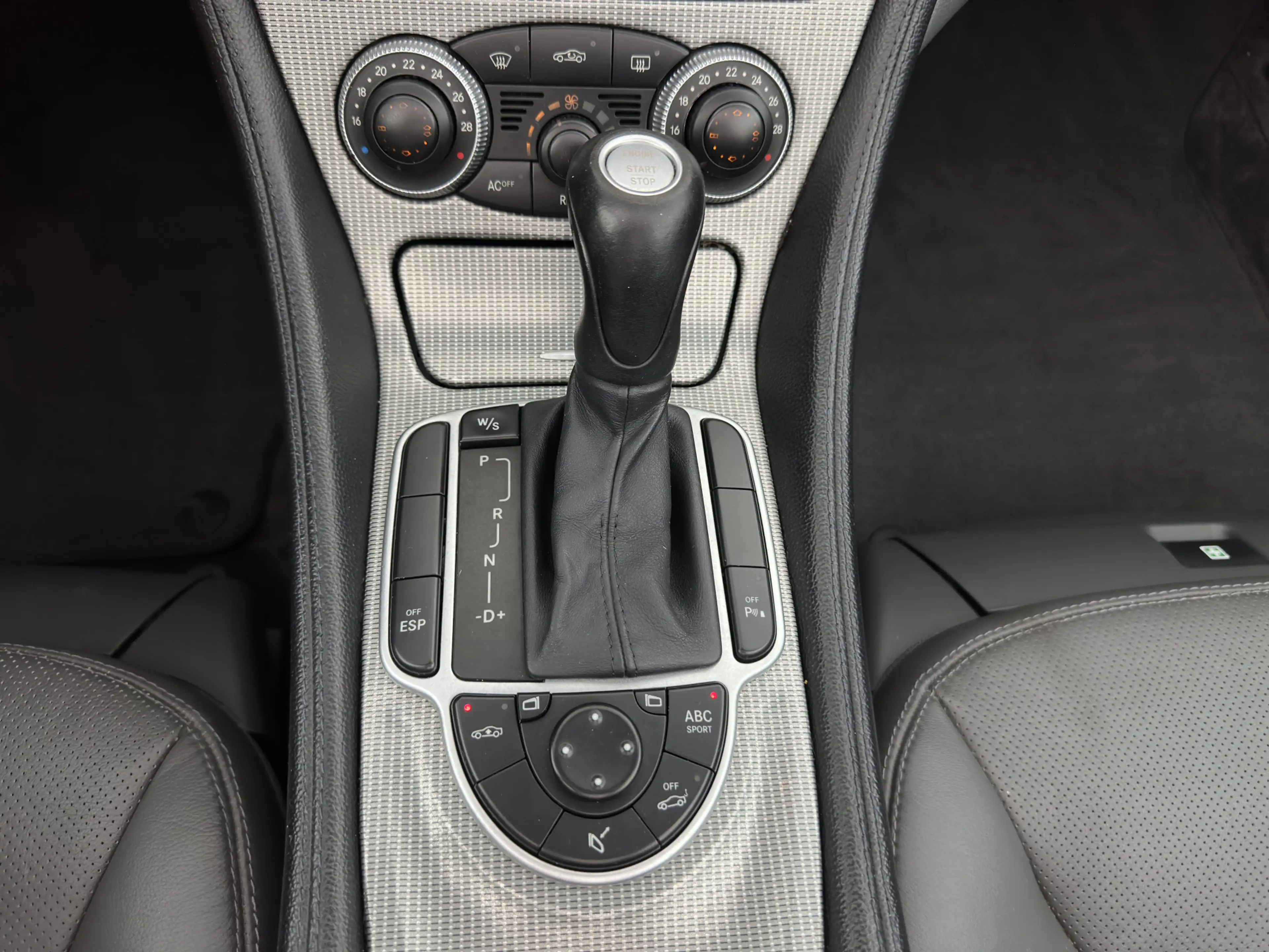 Mercedes-Benz SL 500 AMG-Sportpack Aut. *LEATHER | XENON | BOSE-AUDIO | — photo 14