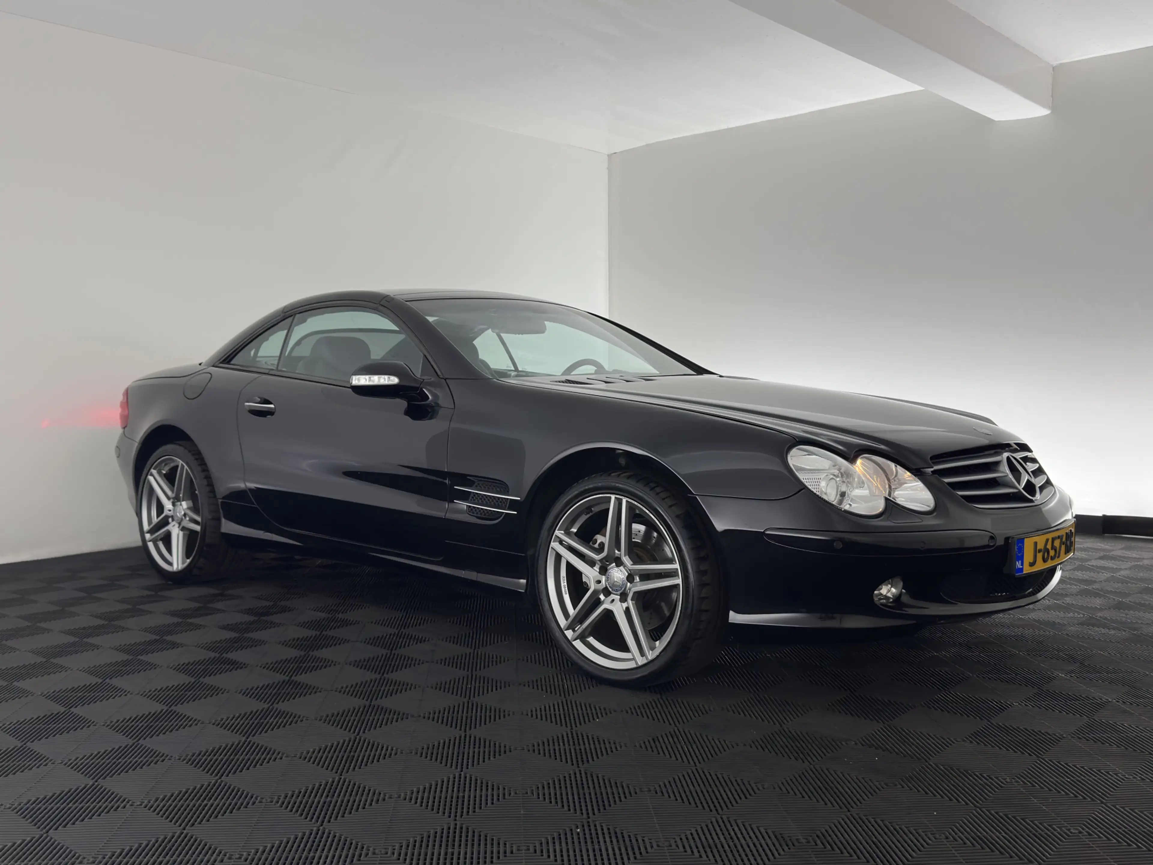 Mercedes-Benz SL 500 AMG-Sportpack Aut. *LEATHER | XENON | BOSE-AUDIO | — photo 2