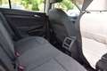 Volkswagen Golf 2,0 TDI Life Silber - thumbnail 11