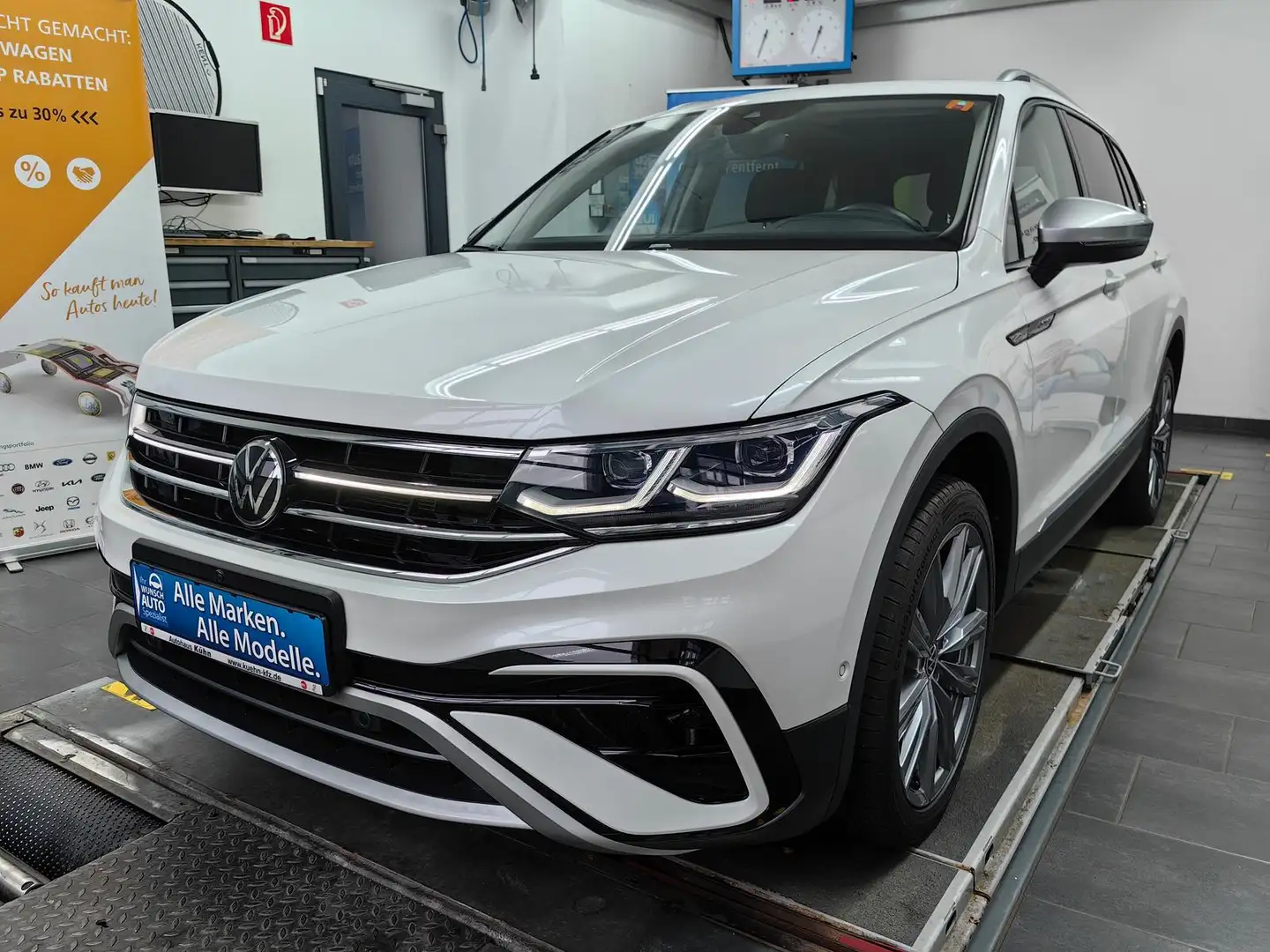 Volkswagen Tiguan Allspace Elegance 4M 2.0 TDI*Standhzg*Pano Bianco - 1