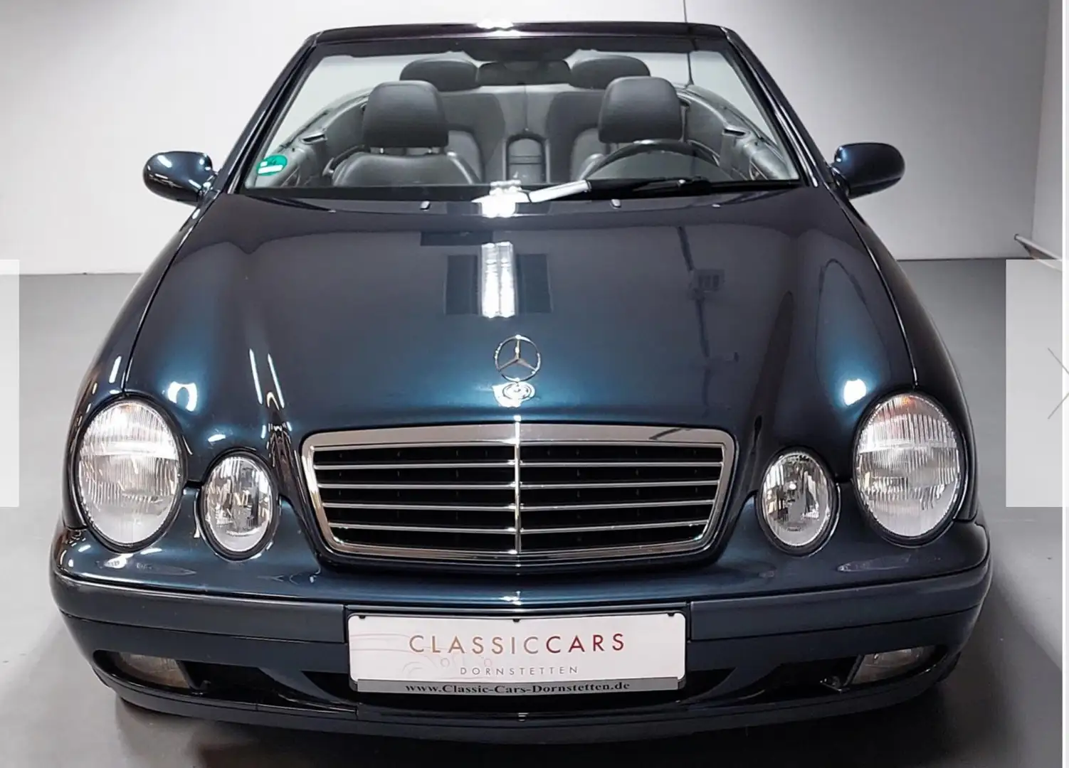 Mercedes-Benz CLK 200 Cabrio Elegance Aut. - 2