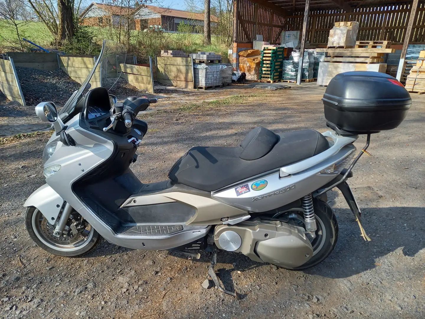 Kymco Xciting 500i Plateado - 1