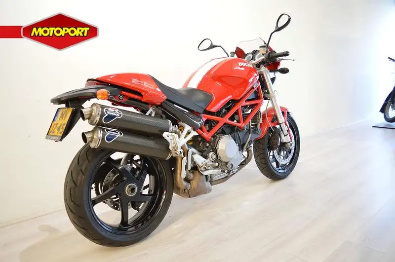 Ducati Monster S2R - foto 3