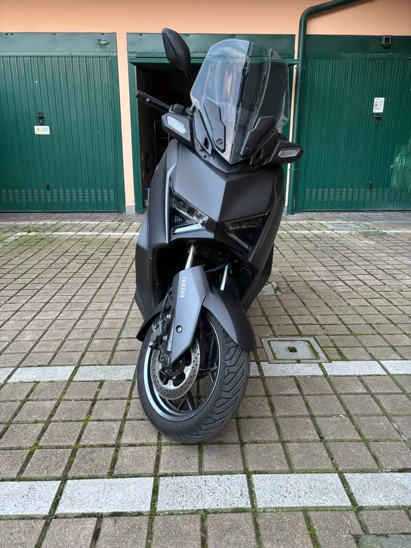 Yamaha X-Max 300 Iron Max ABS Nero - 1