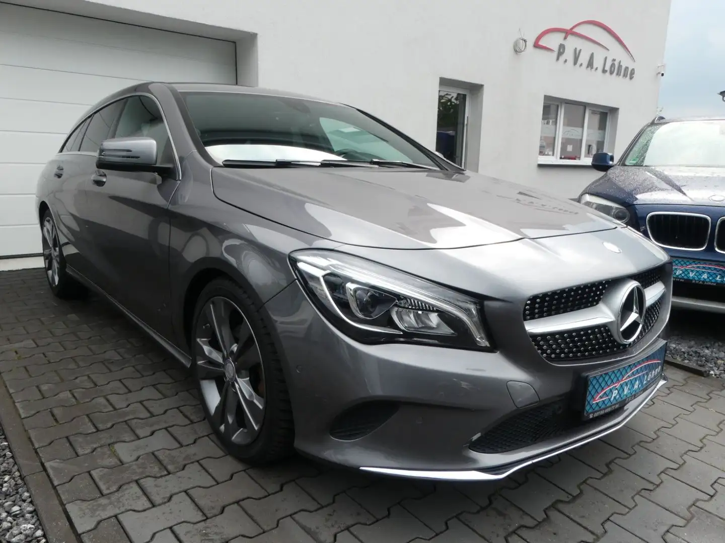 Mercedes-Benz CLA 200 Urban LED | Navi | Kamera Grau - 1