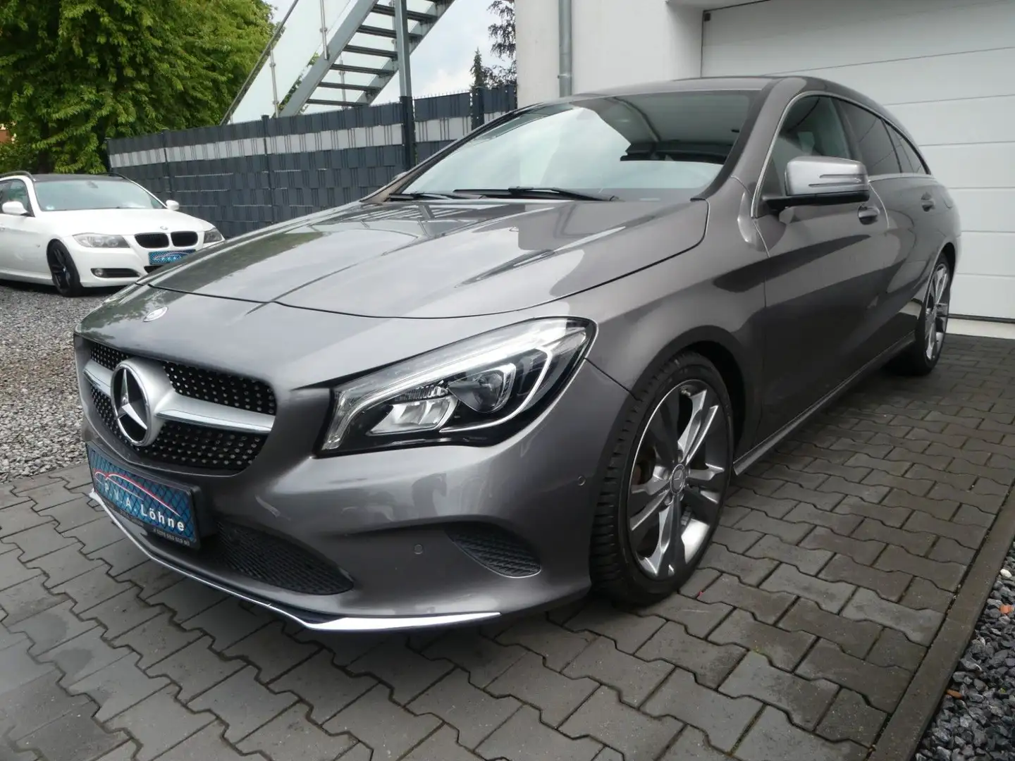 Mercedes-Benz CLA 200 Urban LED | Navi | Kamera Grau - 2