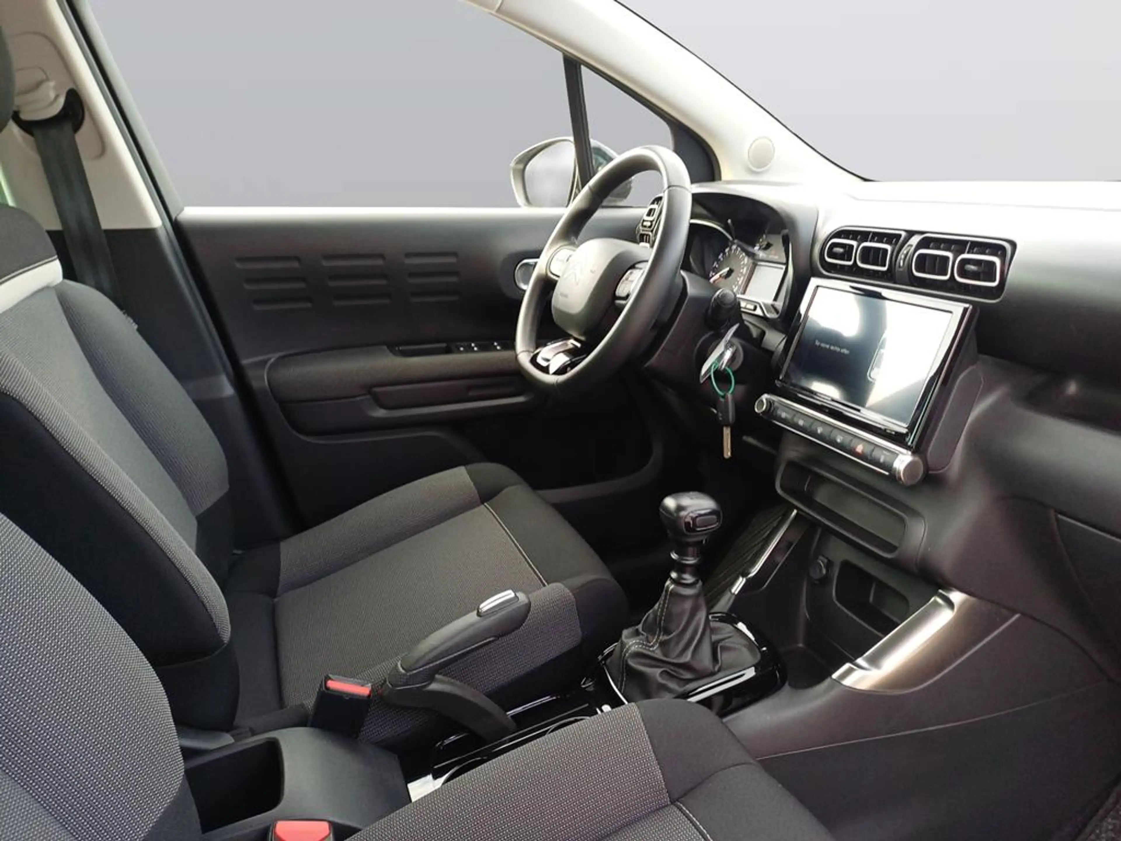 Citroen C3 Aircross C3AIRC PT 110 SHINE — photo 11