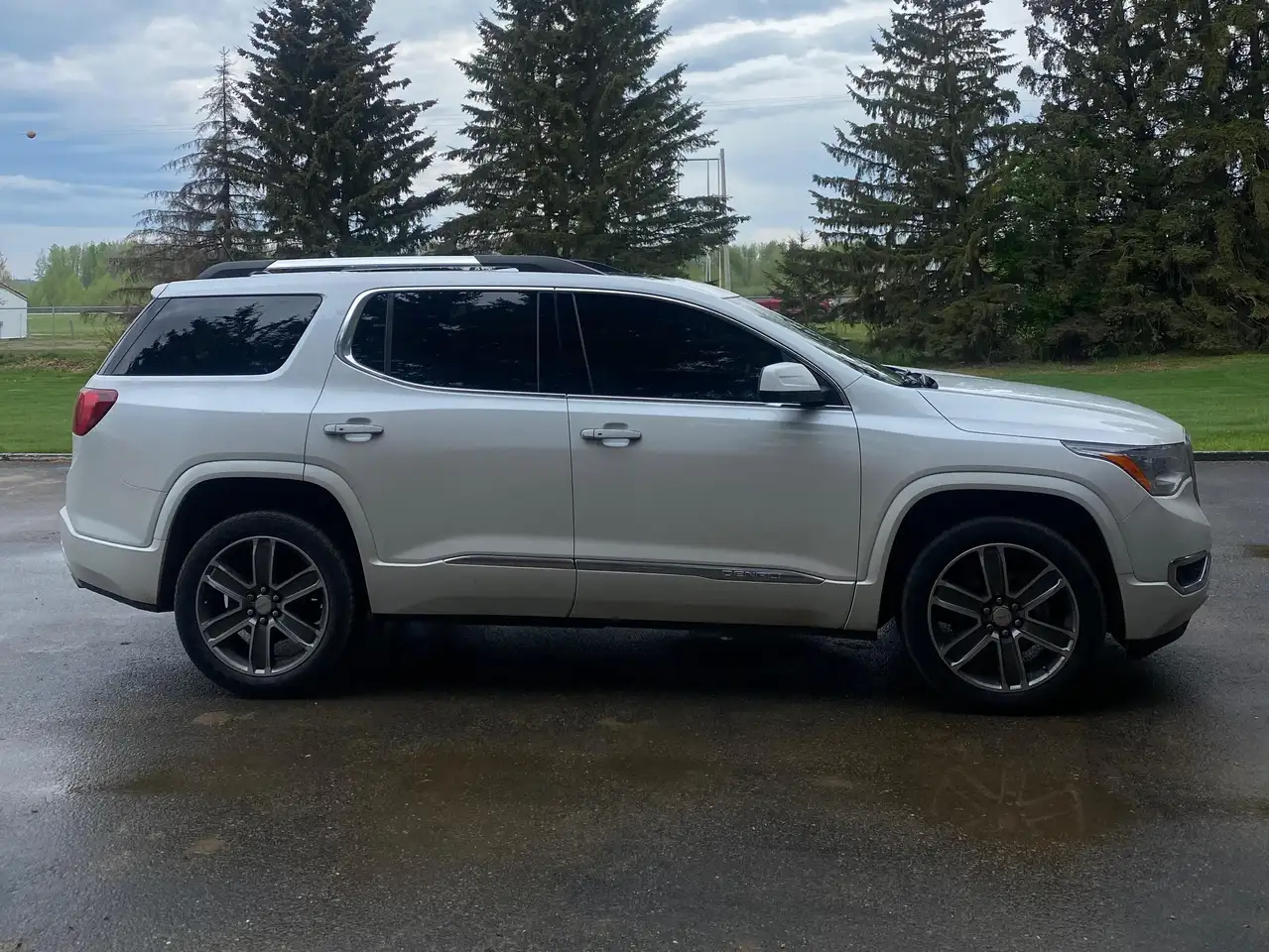 2017 GMC Acadia