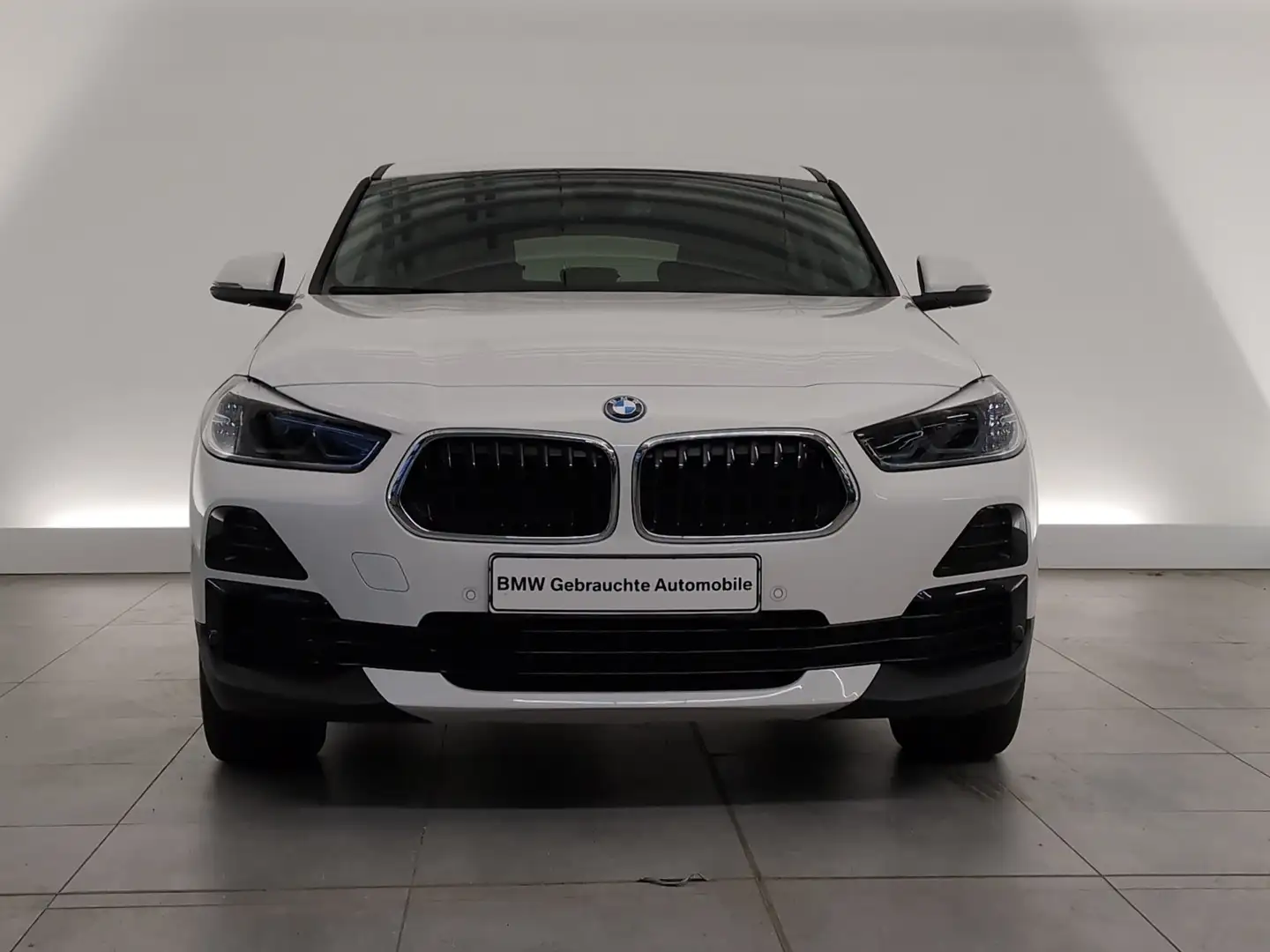 BMW X2 xDrive25e PDC/SHZ/DAB PDC/SHZ/DAB Weiß - 2