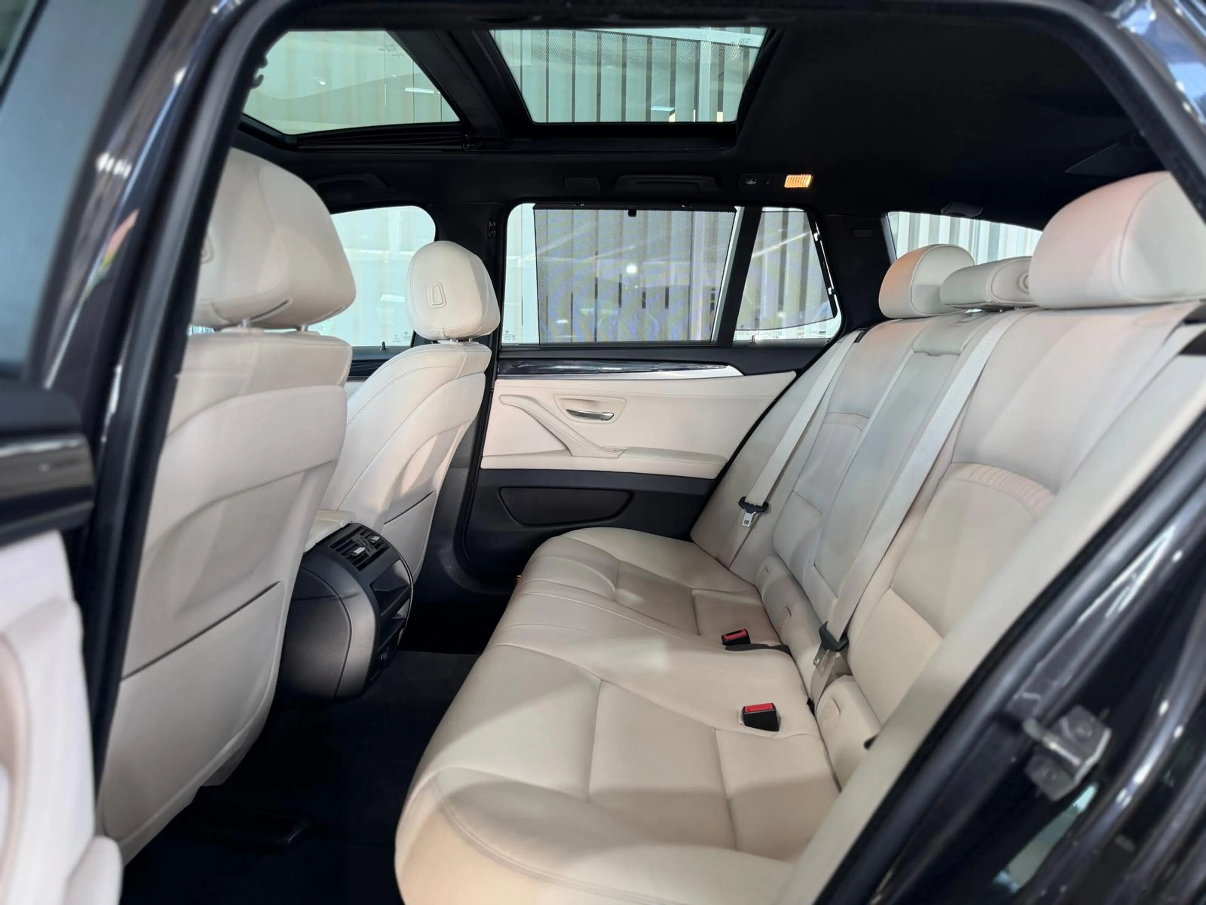 BMW 530 d Steptronic HIFI PANO HUD PDC NAVI TEMP — photo 24