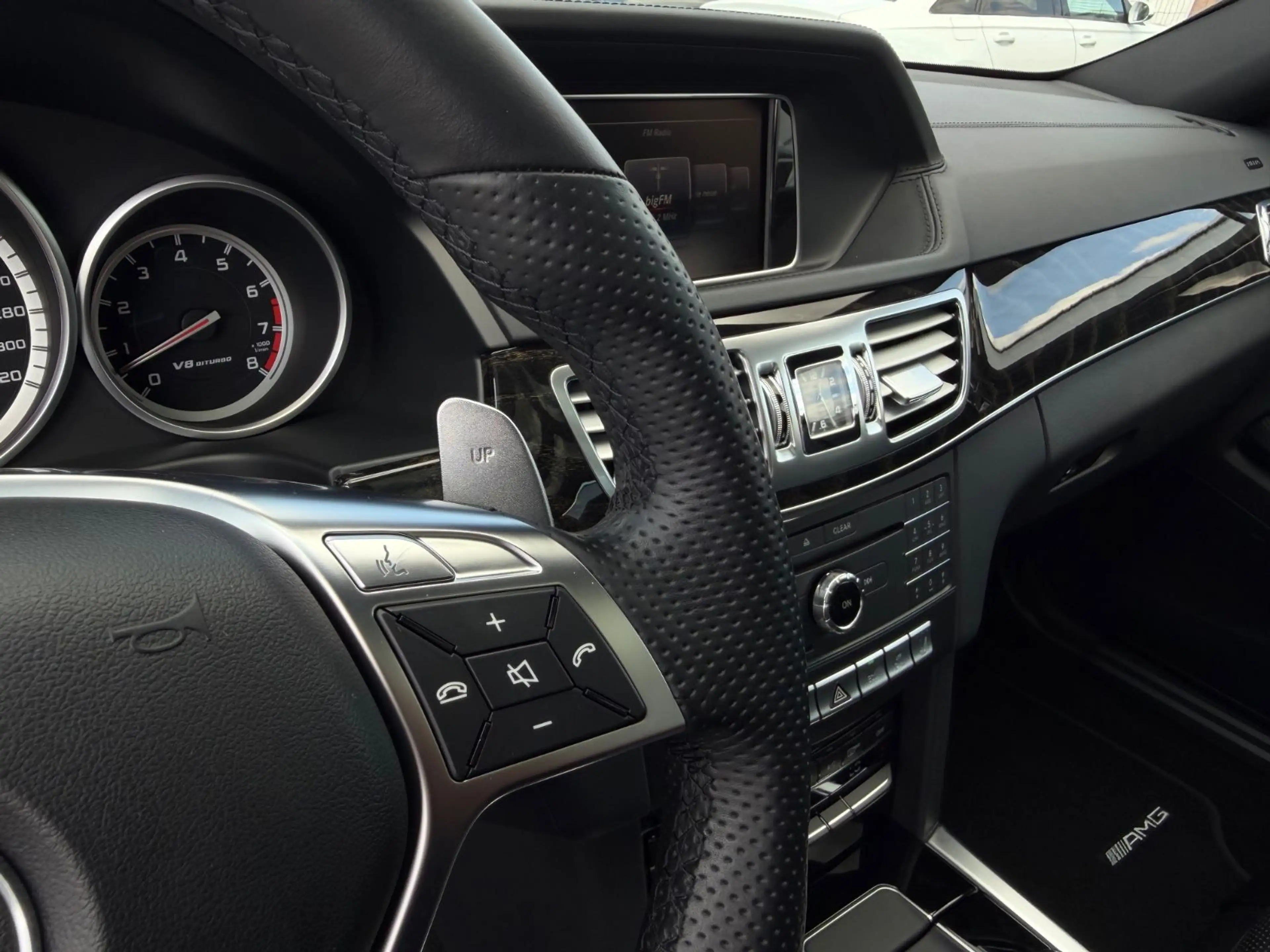Mercedes-Benz E 63 AMG 4Matic *Designo Magno*Pano*HK*Original* — photo 23