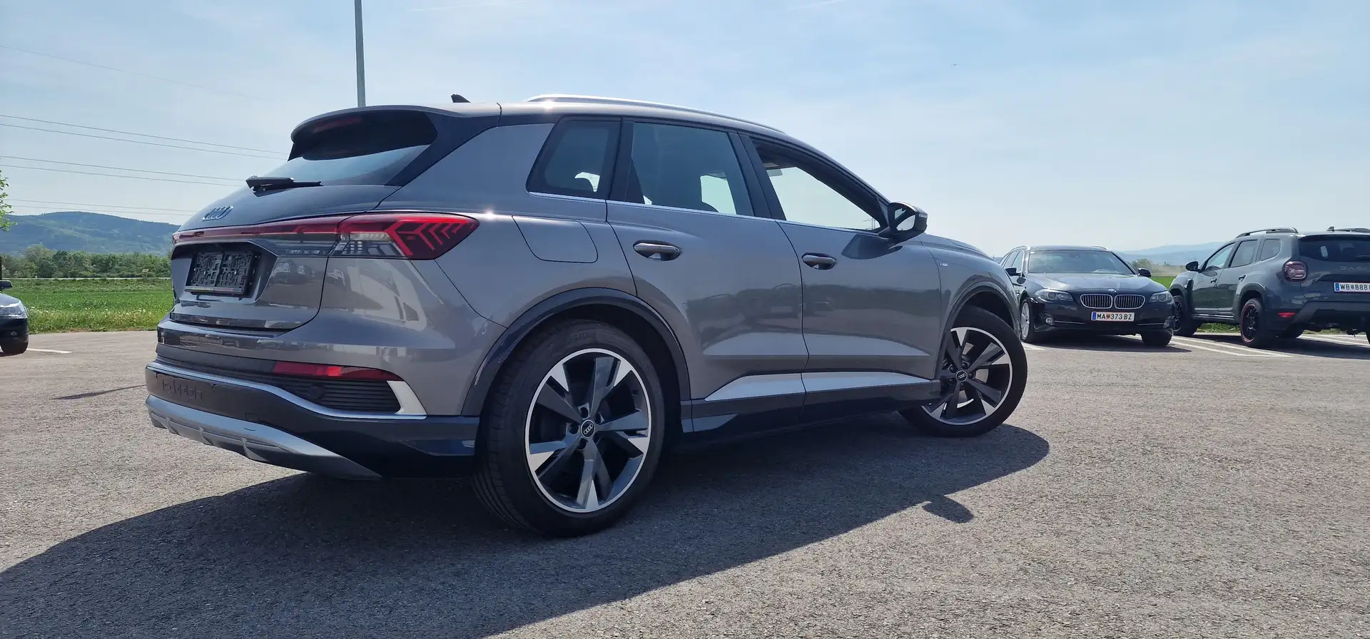 Audi Q4 e-tron Q4 40 e-tron 150kW 82kWh Grau - 2