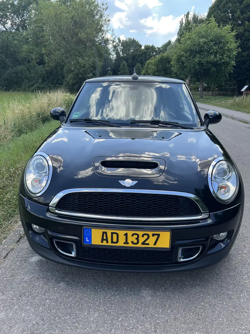 MINI Cooper SD Cabrio - 2