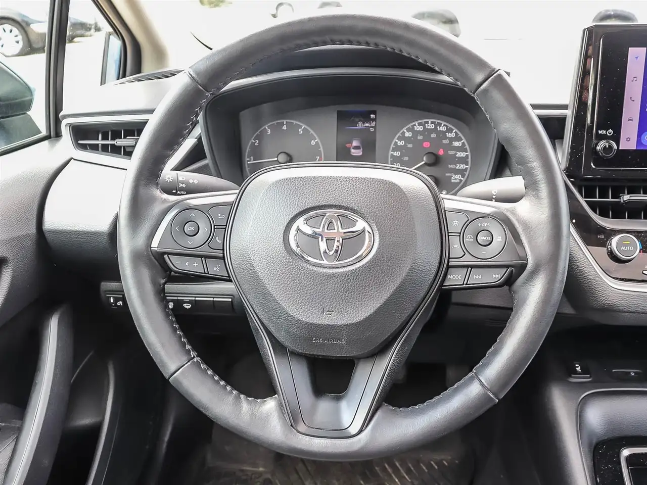 Toyota Corolla снимка Toyota Corolla