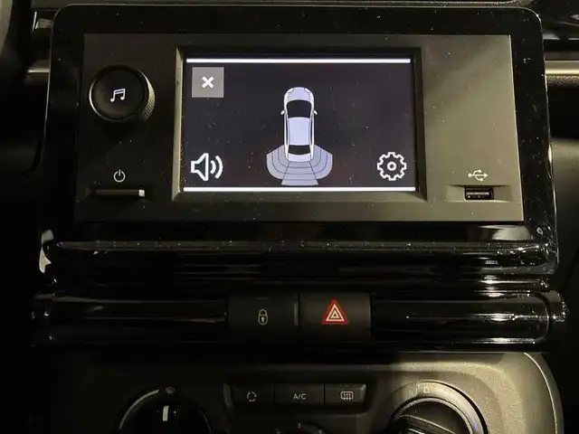Citroen C3 view 17