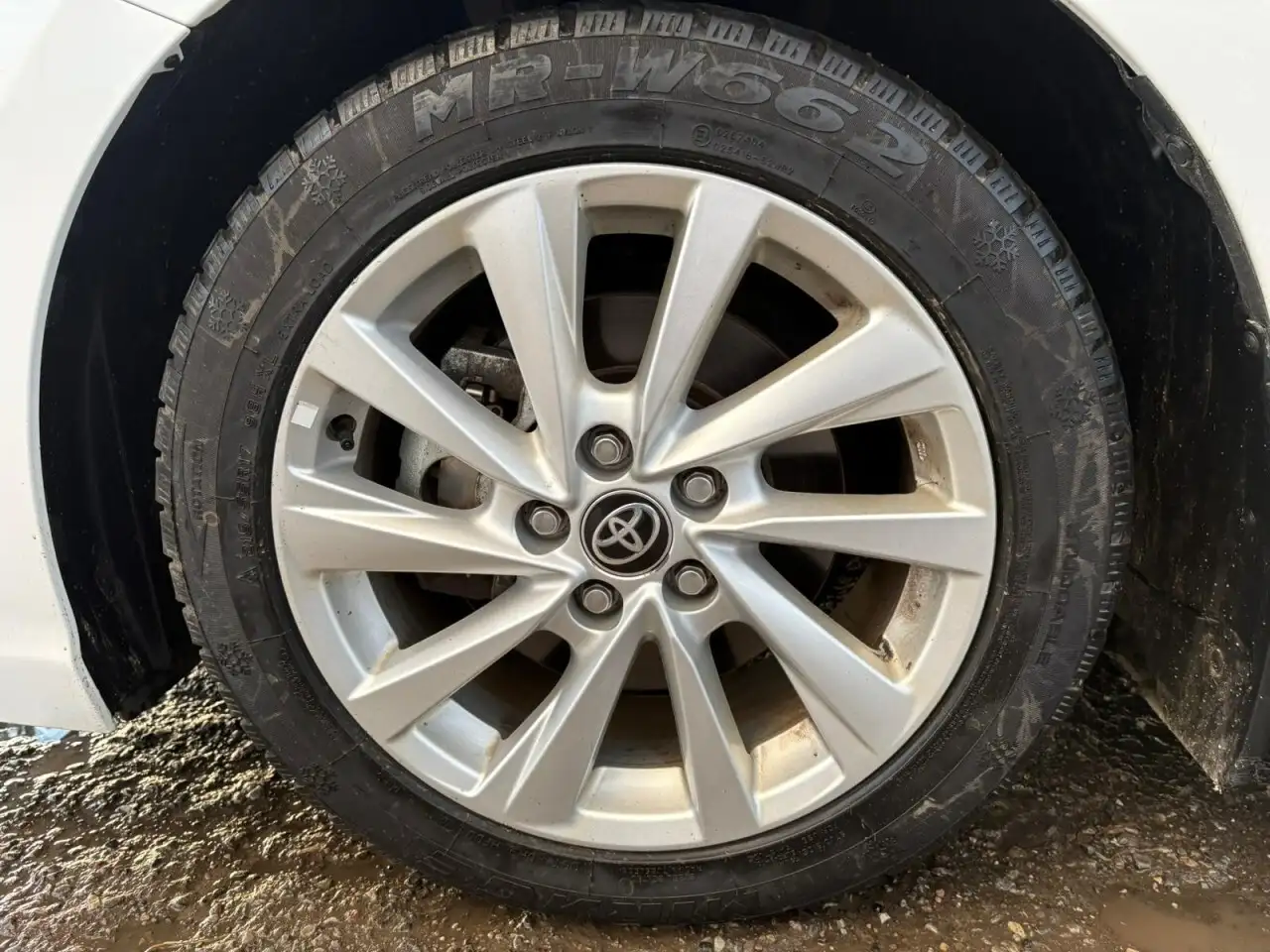 Toyota Camry снимка Toyota Camry