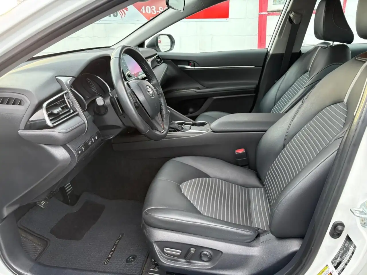 Toyota Camry снимка Toyota Camry
