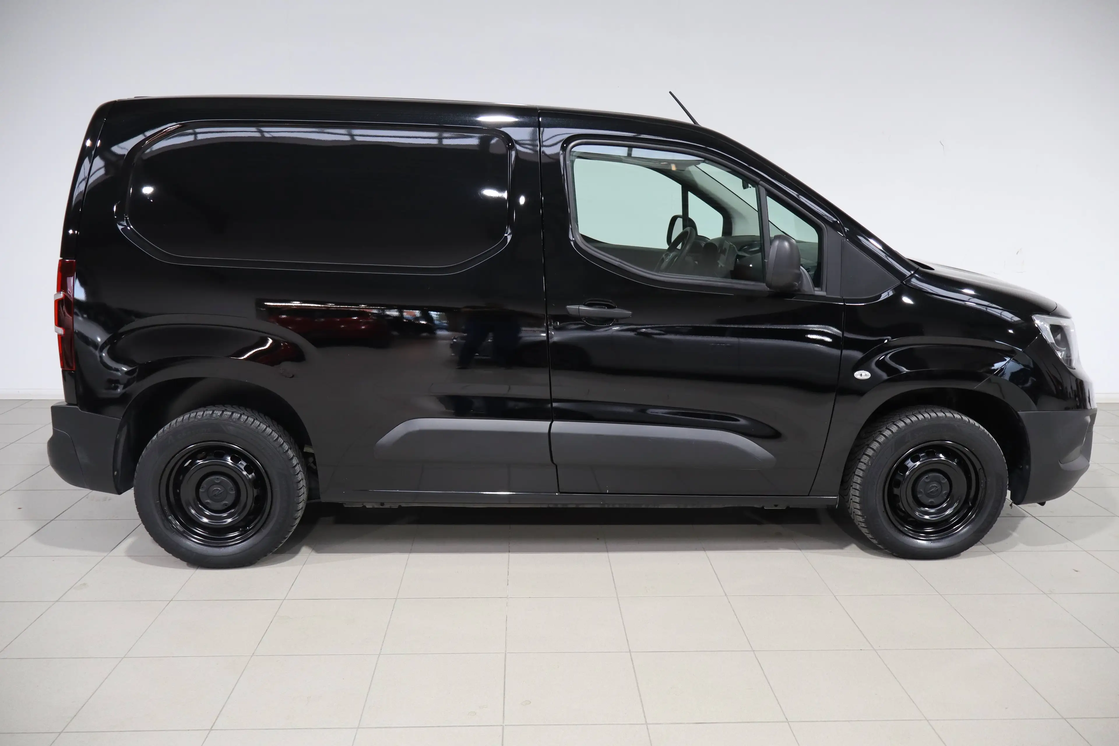 Opel Combo Combo 1.6 TD BI L1H1 — photo 6