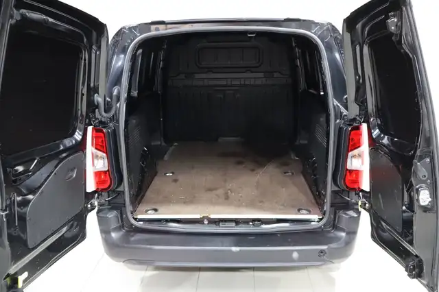 Opel Combo view 9