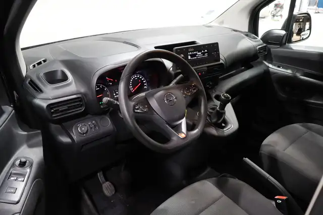 Opel Combo view 10