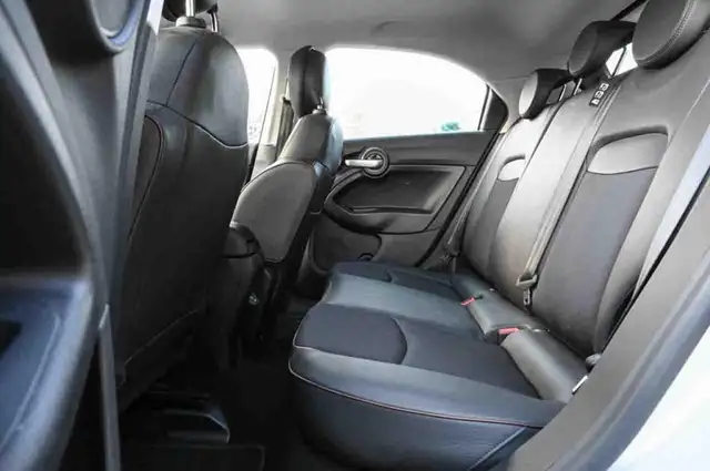 Fiat 500x view 11