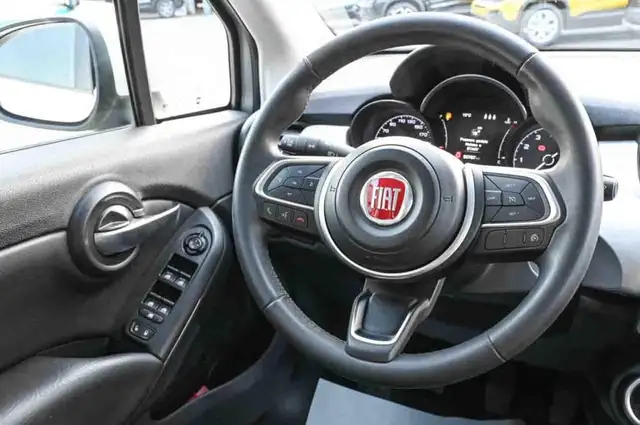 Fiat 500x view 12
