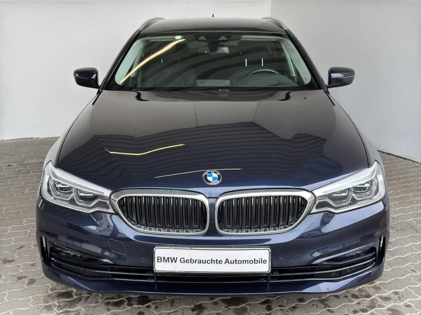 BMW 530 iA Tour. Sport Line Navi.LED.HuD.DriveAs.PaAs Blau - 1