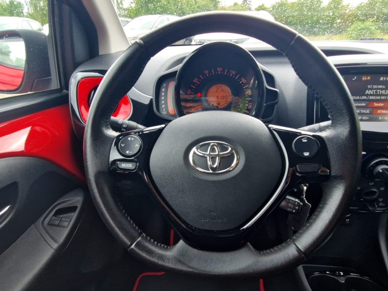 Toyota Aygo 1.0 x-cite Style Selection (69PS) — photo 9