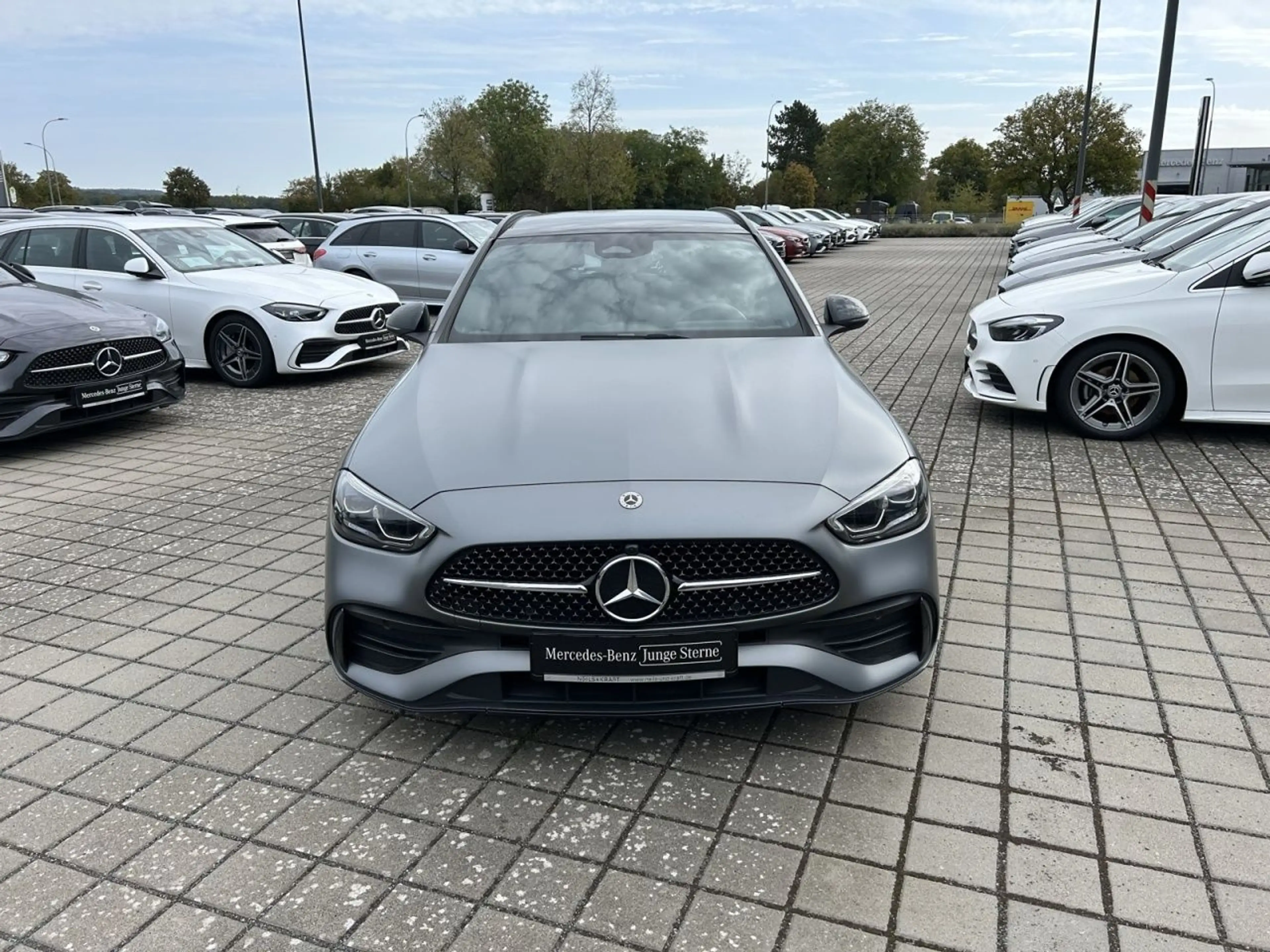 Mercedes-Benz C 220 d 4M T AMG+NIGHT+MEMORY+TOTW+AMBIENTE+AHK — photo 3