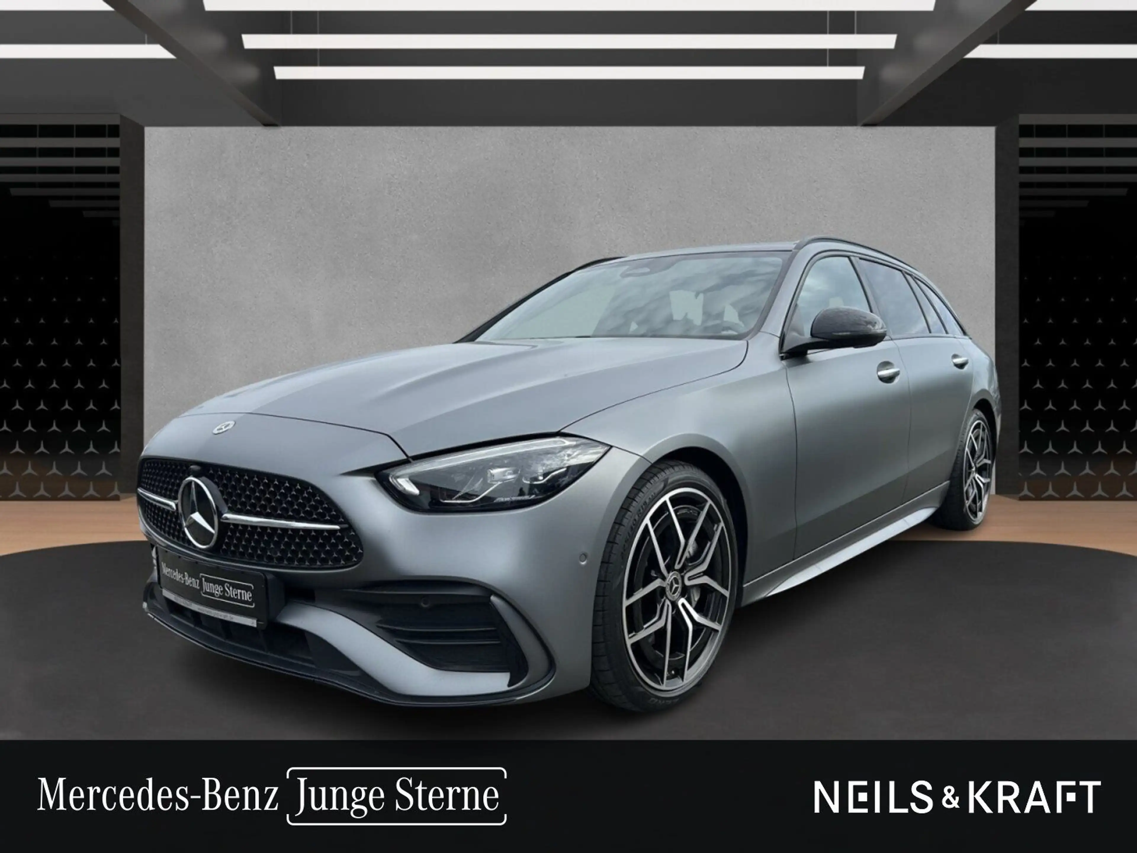 Mercedes-Benz C 220 d 4M T AMG+NIGHT+MEMORY+TOTW+AMBIENTE+AHK
