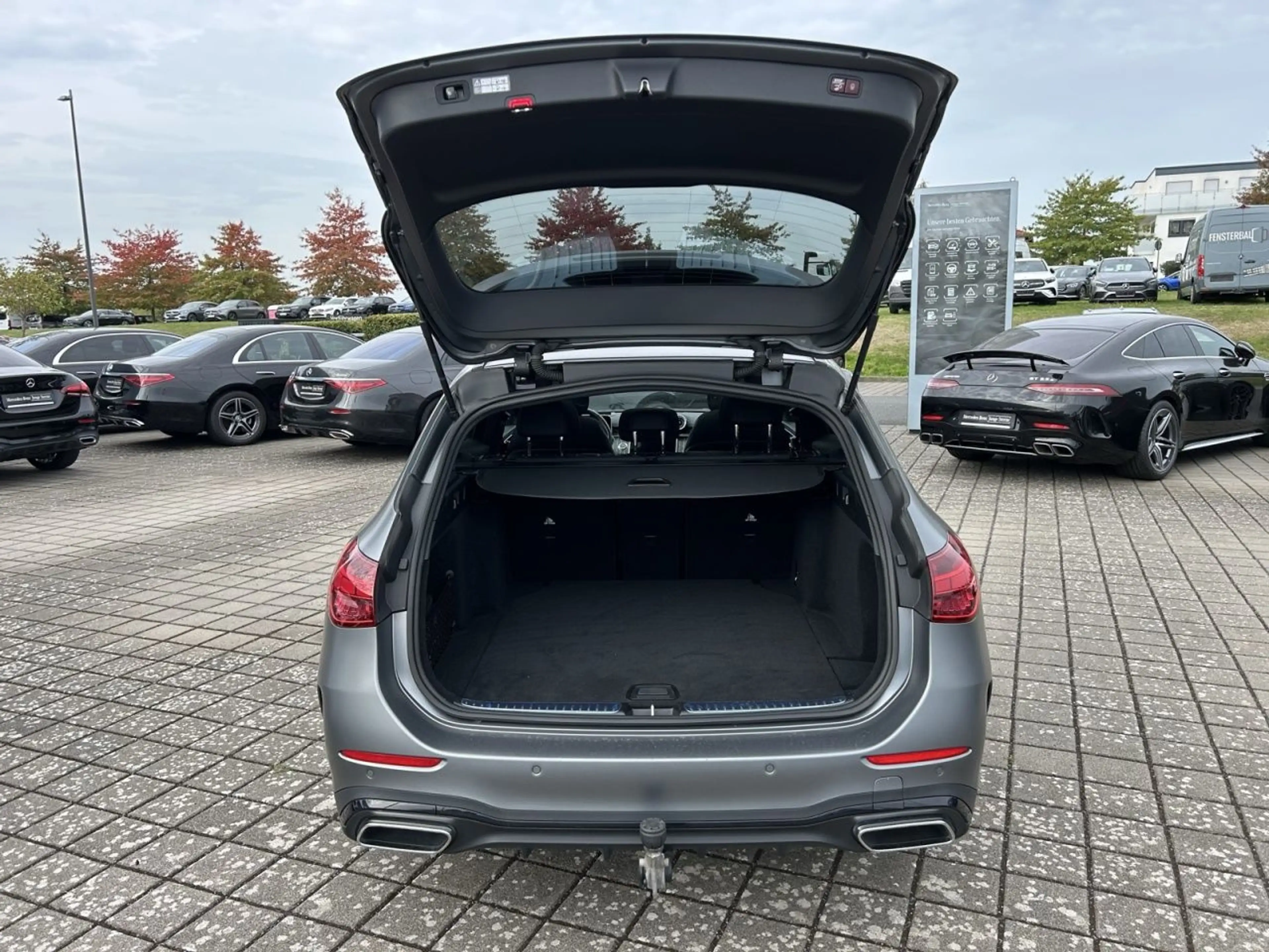 Mercedes-Benz C 220 d 4M T AMG+NIGHT+MEMORY+TOTW+AMBIENTE+AHK — photo 10