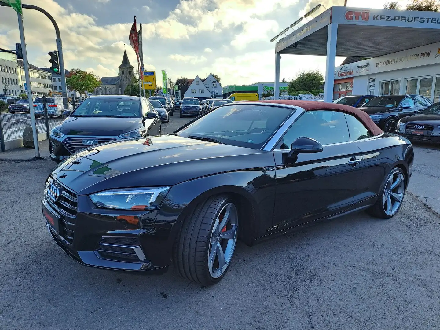 Audi A5 Cabriolet quattro sport *B&O*Kam*Navi*SIM*SHZ Schwarz - 2
