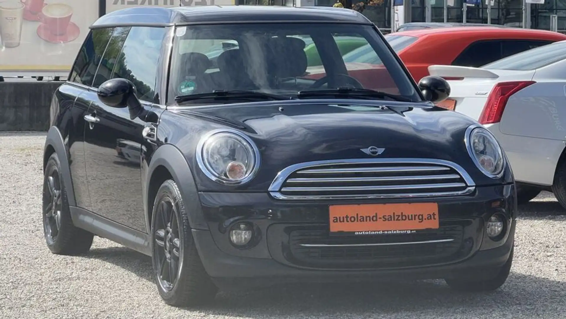 MINI Cooper Clubman *Panorama DACH* Paket: CHILI Noir - 1