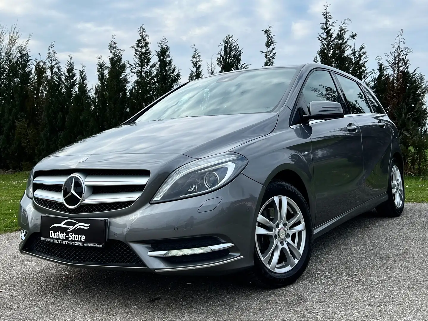 Mercedes-Benz B 200 Aut.*1.Besitz*Leder*SHZ*Navi*LED*Nur 93.000KM*TOP* Gri - 1