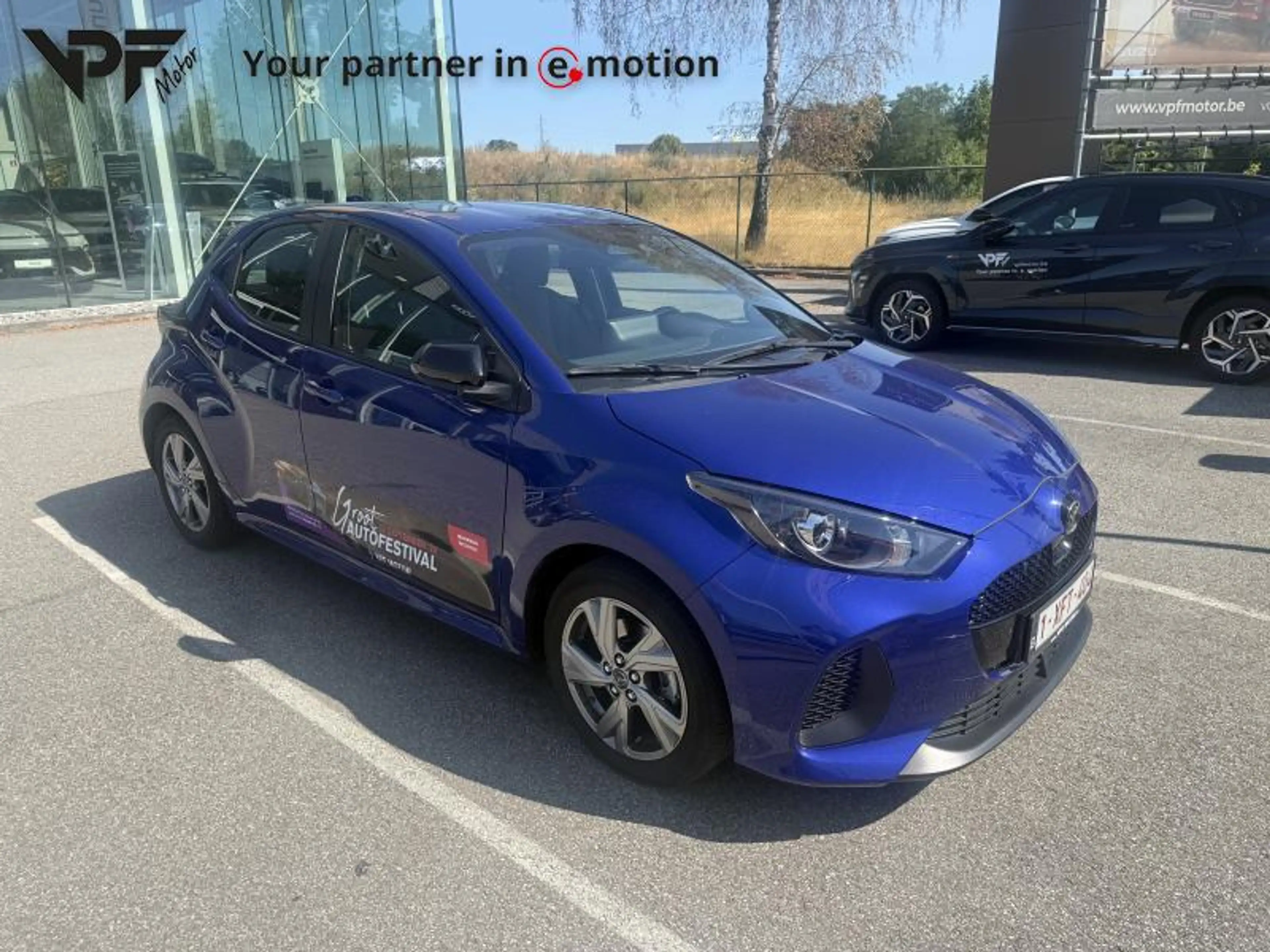 Mazda 2 Center-Line hybrid