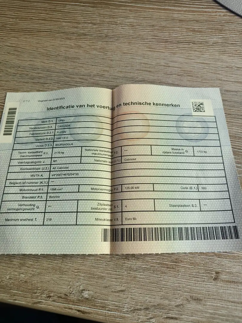 Opel Cascada Cascada 1.6 DI Turbo Automatik Noir - 1