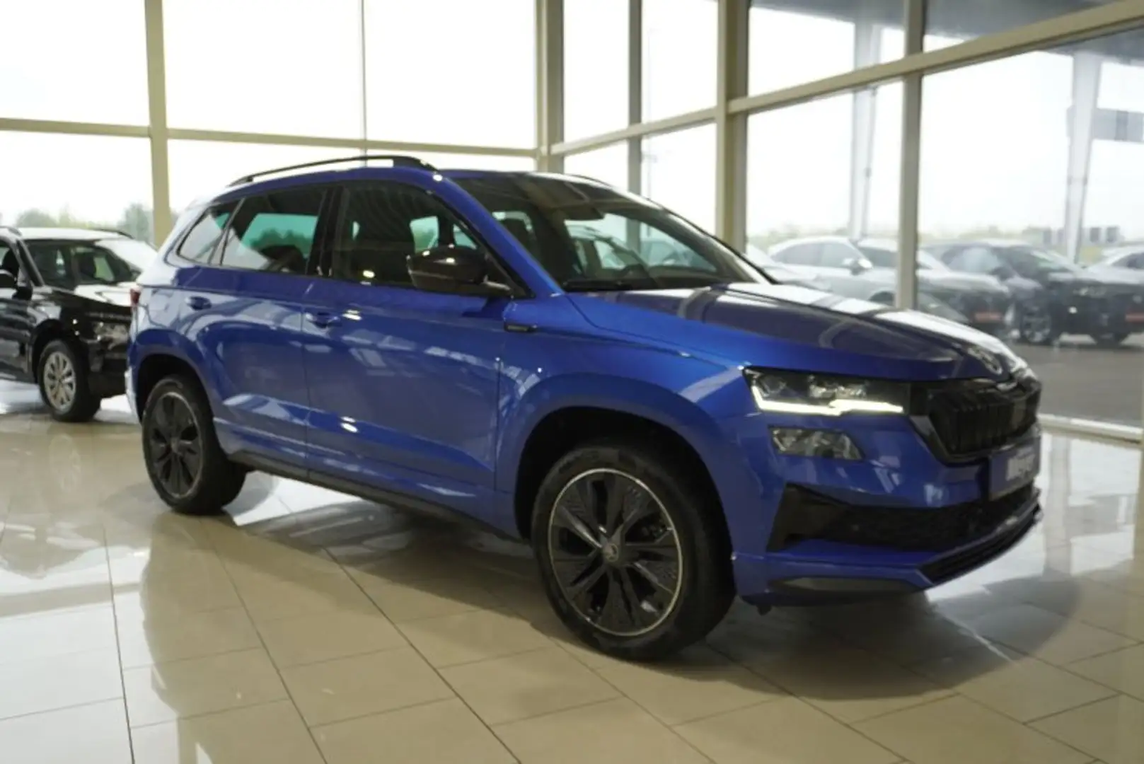 Skoda Karoq Sportline 1,5TSI DSG aAHK/Matrix/Kessy/Kamera Albastru - 1