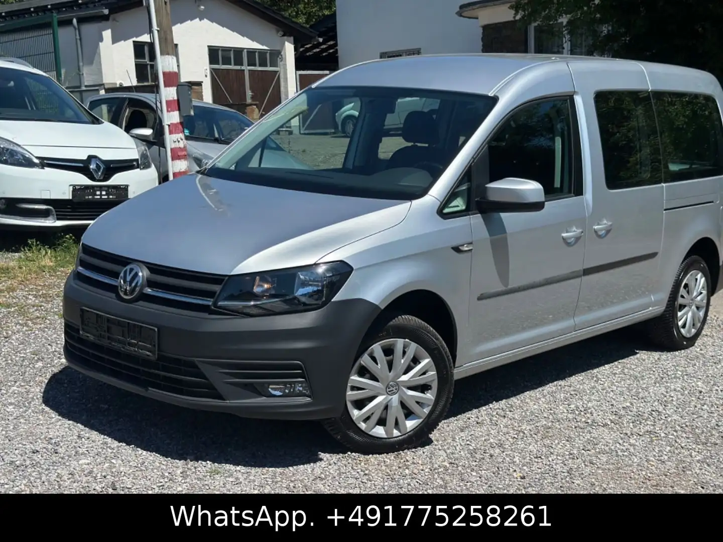 Volkswagen Caddy PKW Maxi Trendline BMT 7Sitzer Argento - 1