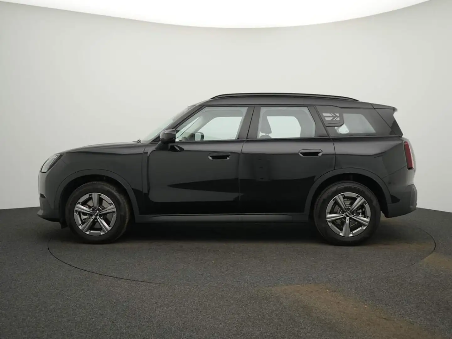 MINI Countryman C MINI Countryman C (Mild Hybrid 48V) Чёрный - 2
