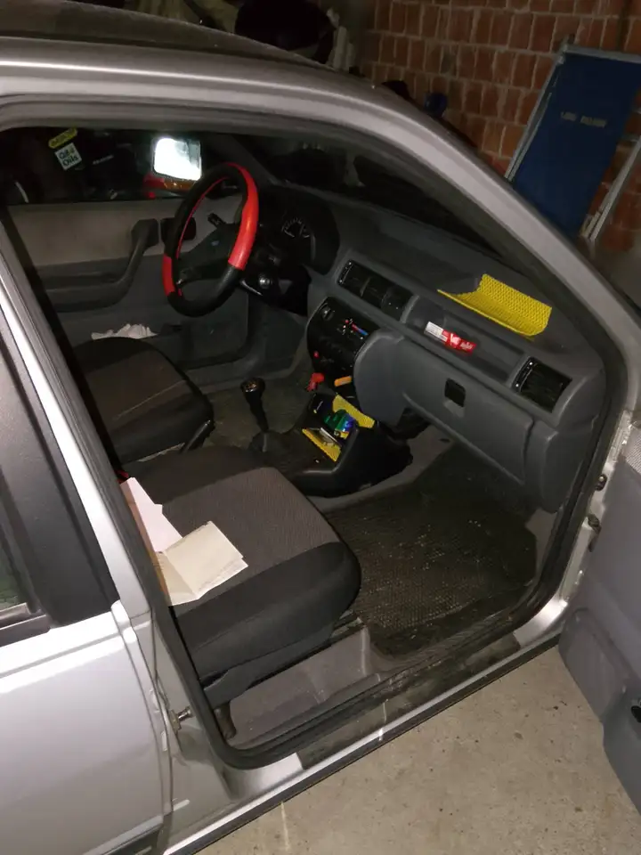 Ford Fiesta 5p 1.3 Ghia, foto 4