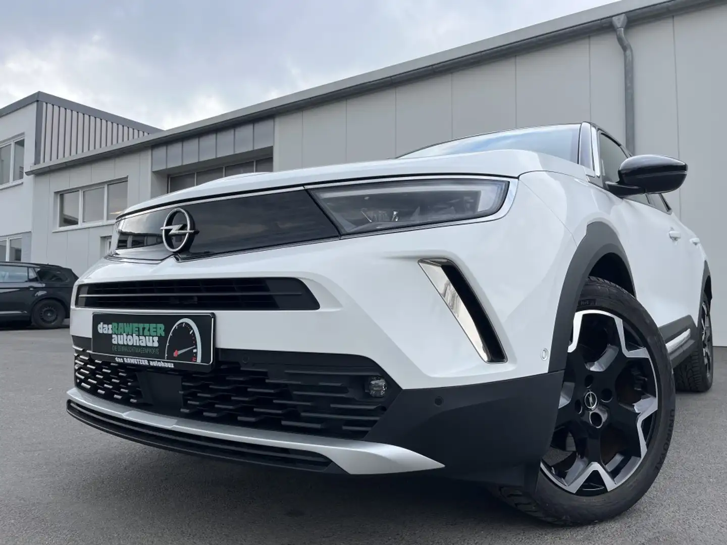 Opel Mokka-E Ultimate CCS 3-Phasen Navi LED DAB PDC SHZ Digital Blanco - 1