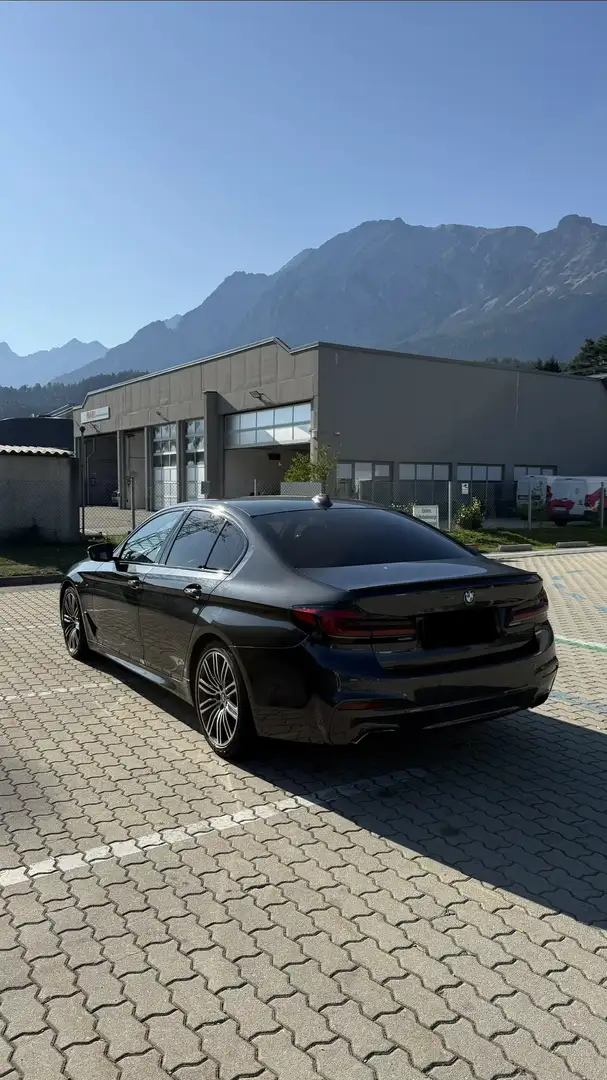 BMW 530 530d xDrive Aut. // M-Sportpaket Vollausstattung Grau - 1